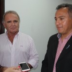 J Saravia, de Cerámica del Norte y Federico Casas , secretario de Ambiente Municipal