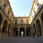 Patio-Rectorado-Universidad-Sevilla_1243686407_84462429_1631x1024