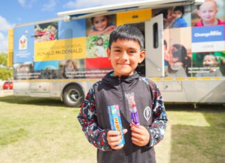 Colgate, la Casa Ronald y GDN argentina promueven juntos la campaña “Regalando sonrisas”