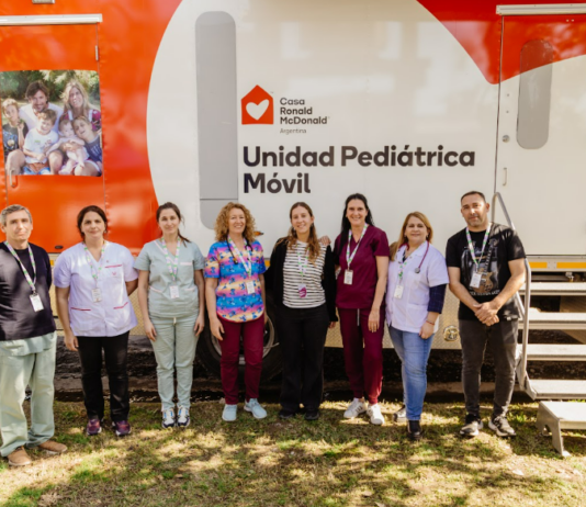 La Unidad Pediátrica Móvil de Casa Ronald McDonald brindó atención médica gratuita a más de 500 niños y adolescentes en Tucumán